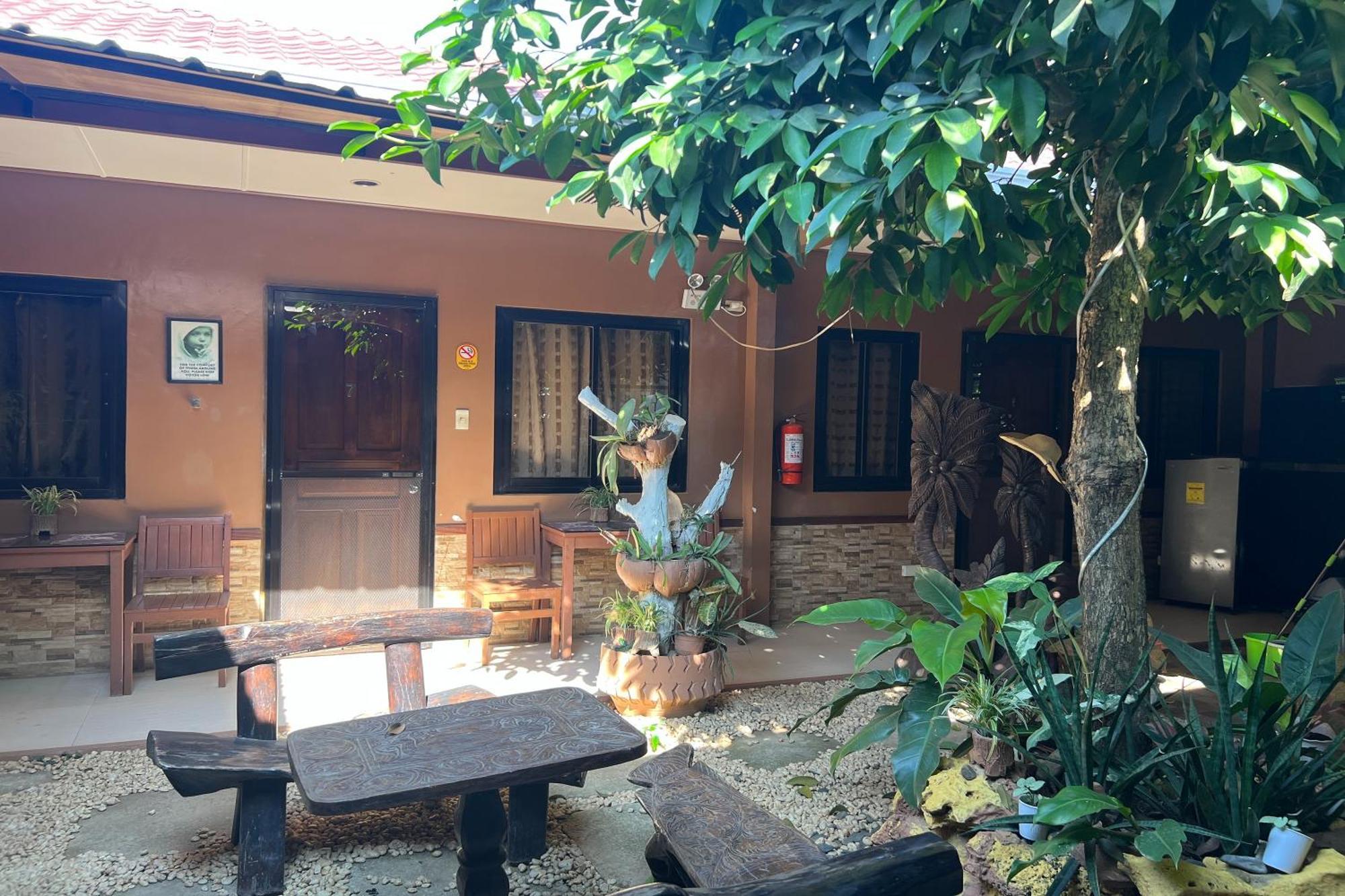 Tenzai Homestay Puerto Princesa Екстер'єр фото